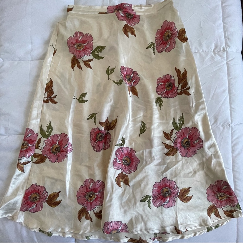 Floral midi skirt